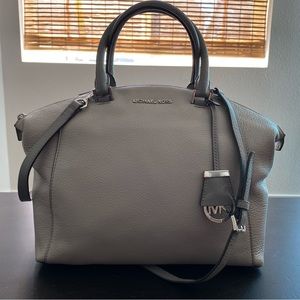 Michael Kors satchel/ crossbody in grey! Feel free to send me an offer :)